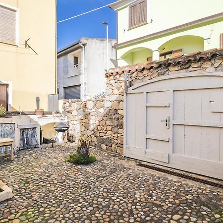 Un Gioiello In Centro Storico Villa Bari Sardo Exterior foto