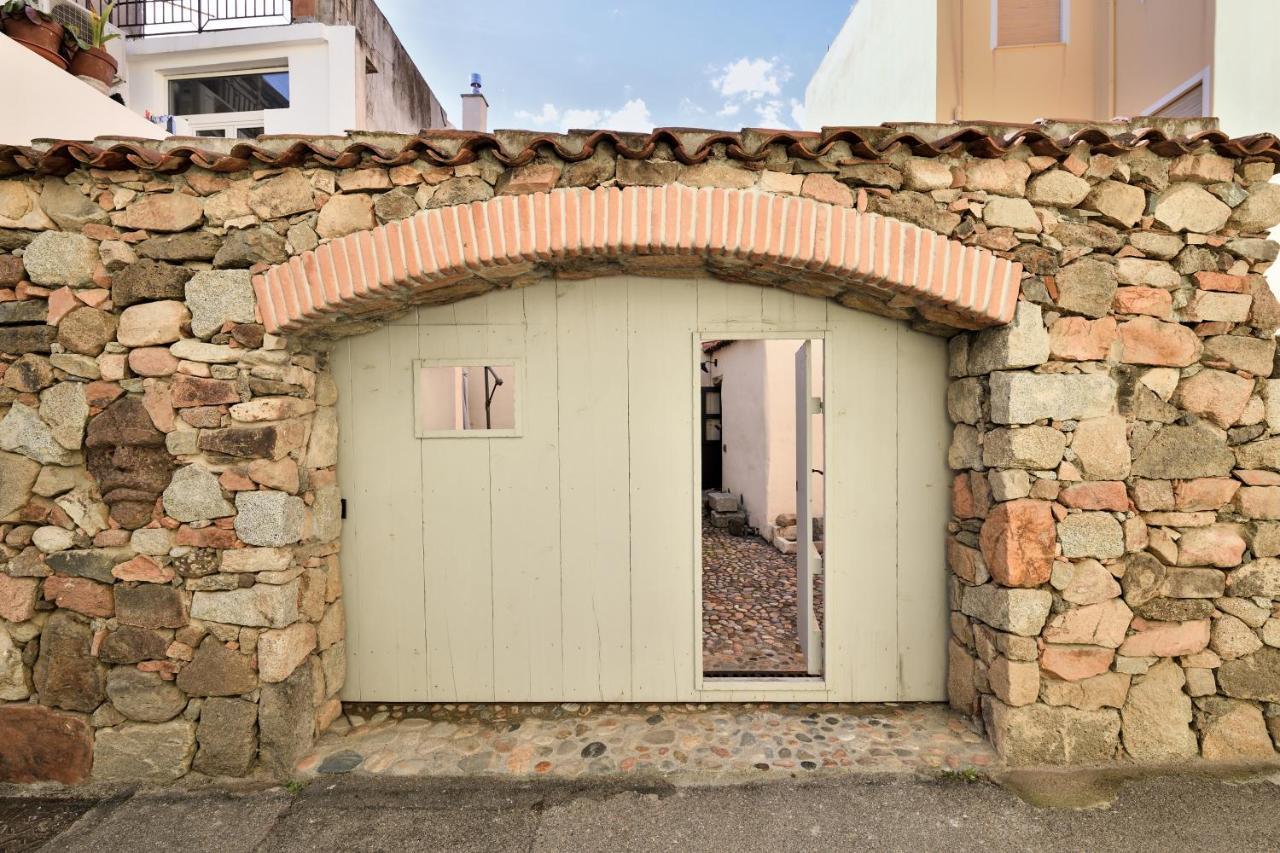 Un Gioiello In Centro Storico Villa Bari Sardo Exterior foto